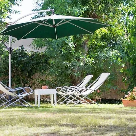 Centane Garden Apartment Procida
